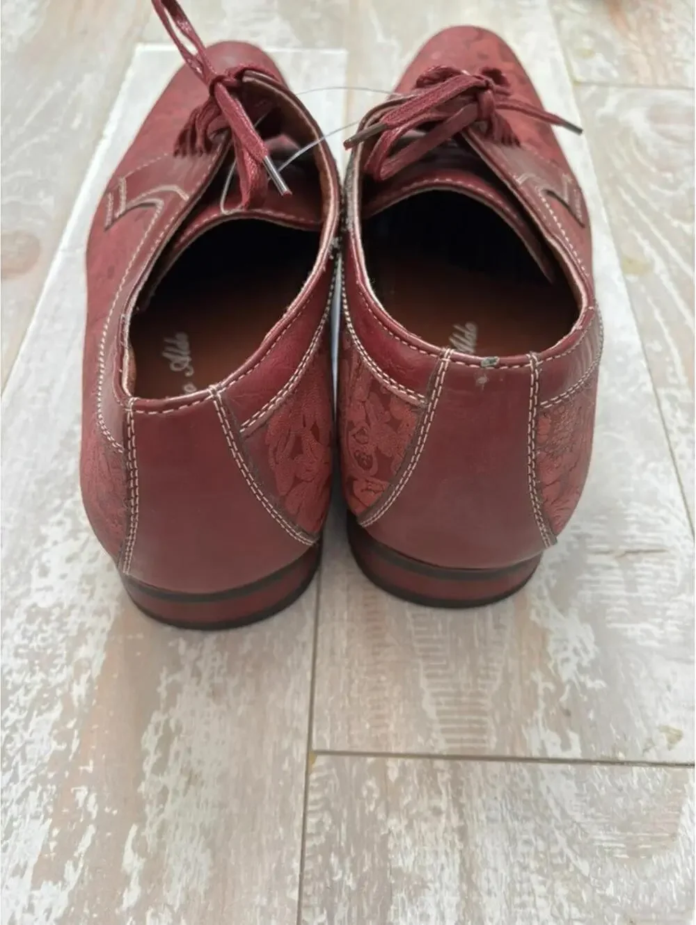 Franco Aldo maroon suede‎ sz 7.5 lace up dress shoes